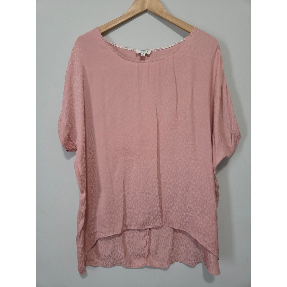 Umgee Pink Leopard Jacquard High Low Blouse Oversized Short Sleeve Top M K5302
